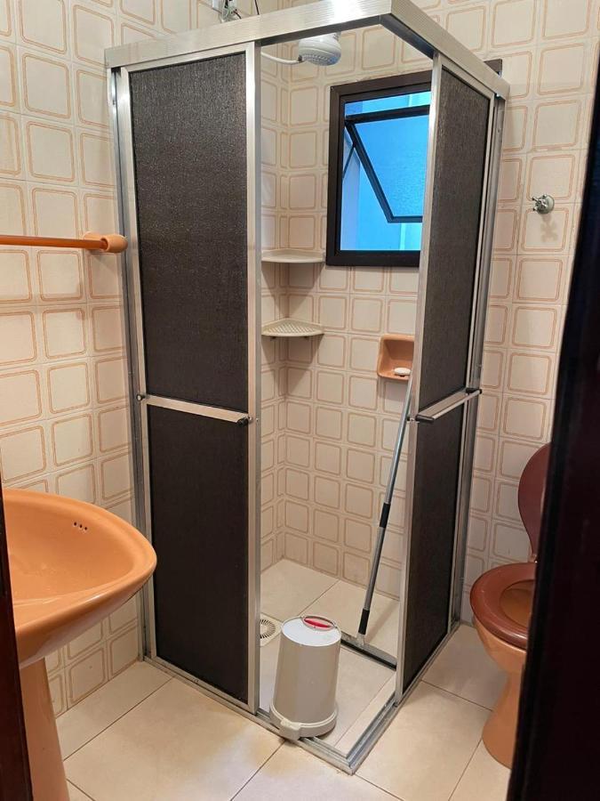 Apartamento Para Temporada ウバトゥバ エクステリア 写真