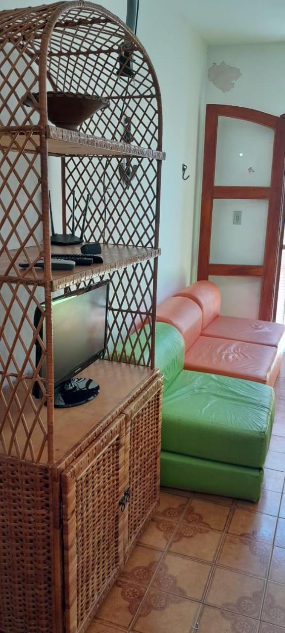 Apartamento Para Temporada ウバトゥバ エクステリア 写真